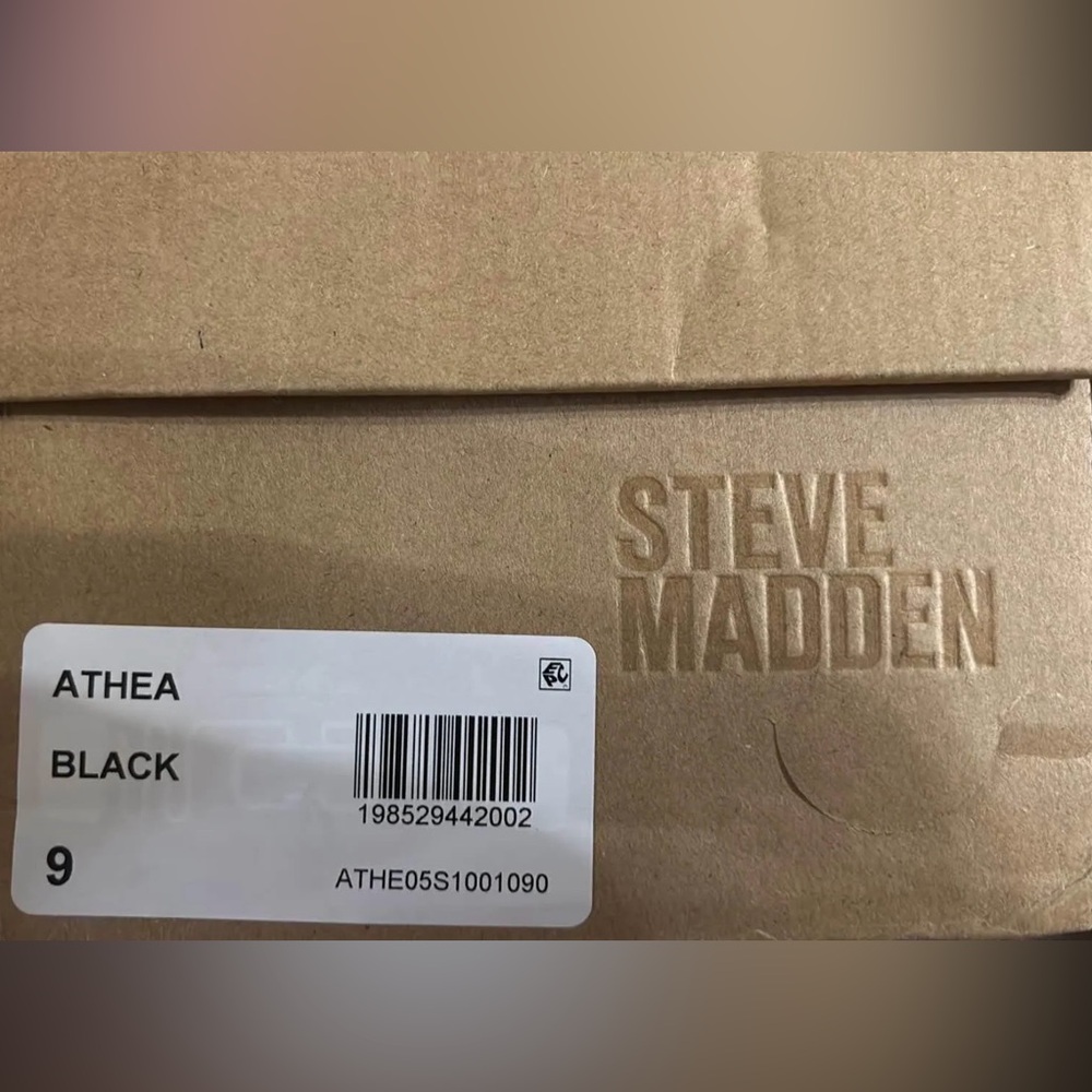 Steve Madden Black Heel Sandals - Picture 2 of 6